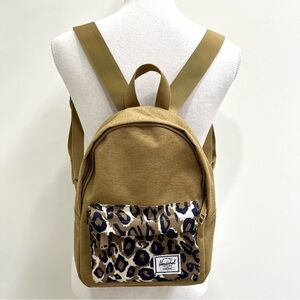 Herschel Supply Co. Little America Mid Volume 17L backpack tan/khaki leopard